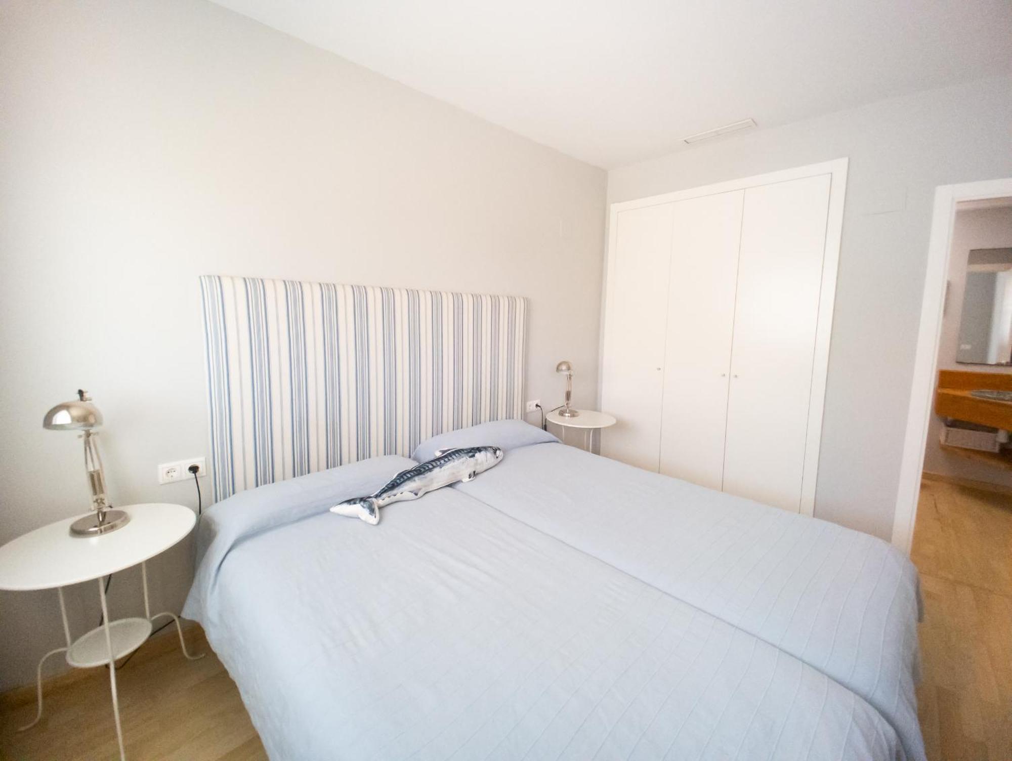 Valencia Beach Apartments 2 ภายนอก รูปภาพ