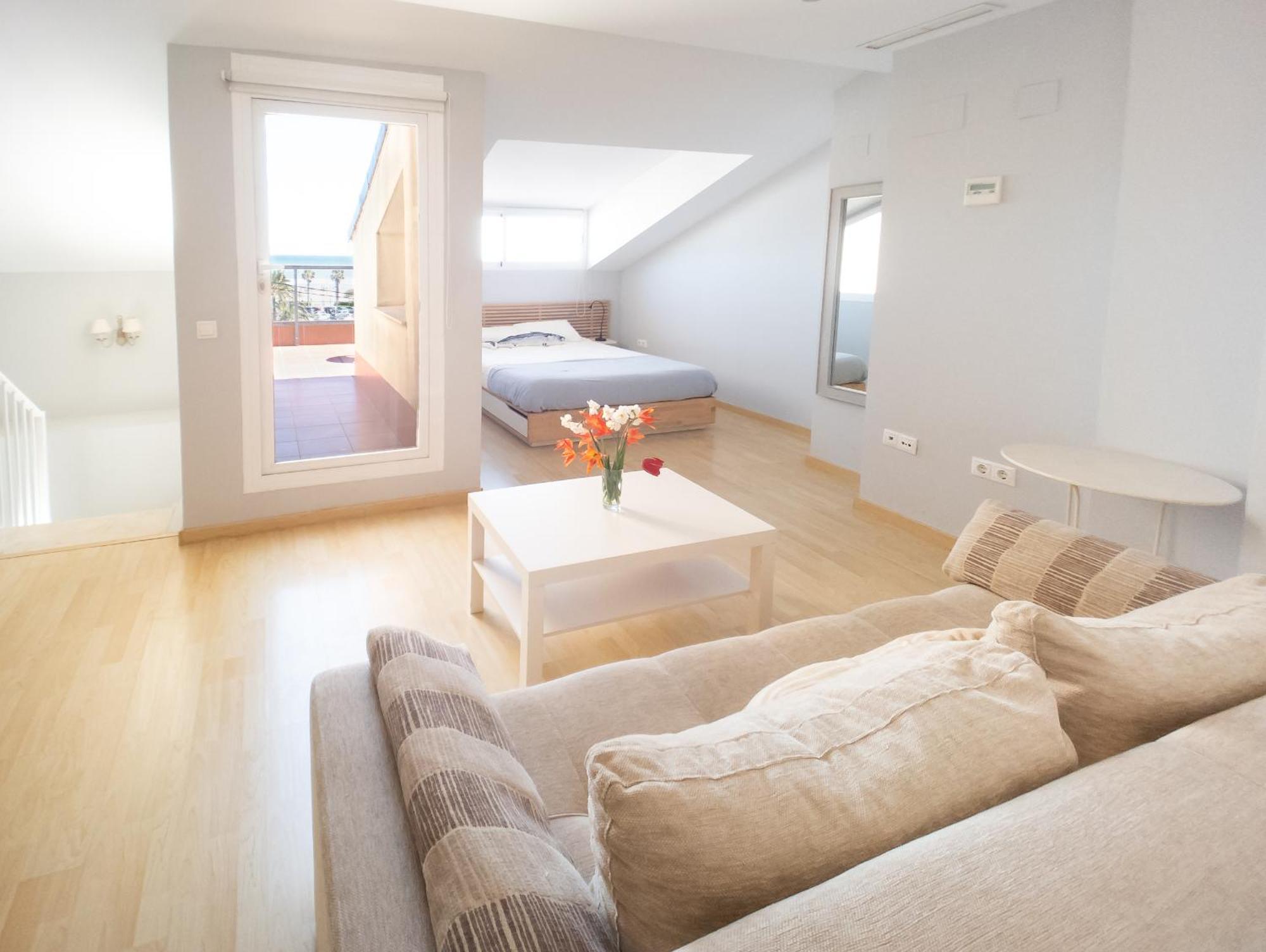 Valencia Beach Apartments 2 ภายนอก รูปภาพ