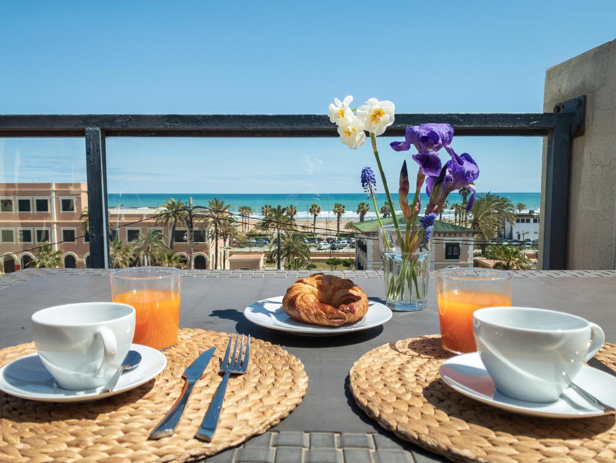 Valencia Beach Apartments 2 ภายนอก รูปภาพ